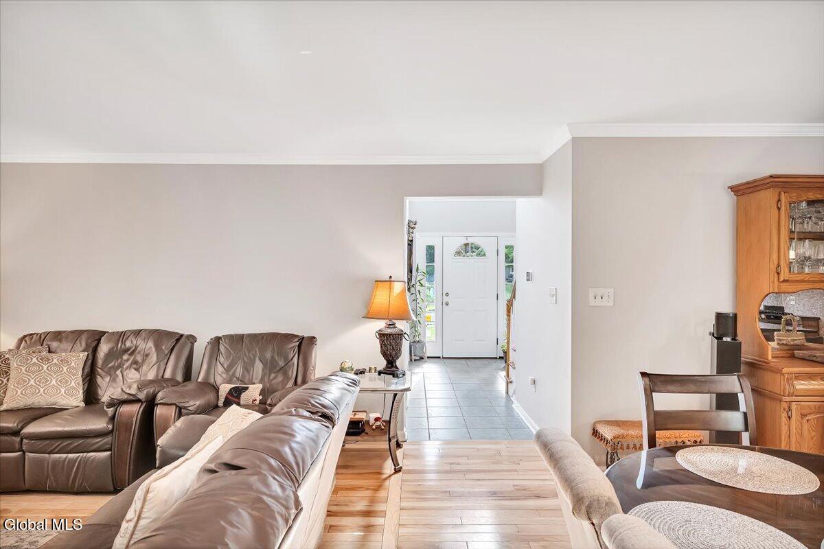108 Hasgate Drive Delmar NY 12054