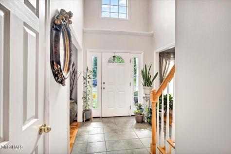 108 Hasgate Drive Delmar NY 12054