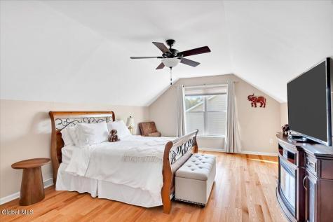 108 Hasgate Drive Delmar NY 12054