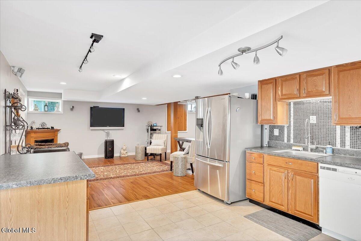 108 Hasgate Drive Delmar NY 12054