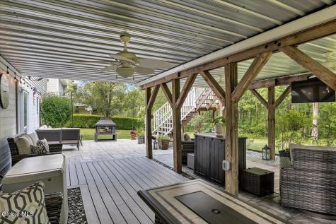 108 Hasgate Drive Delmar NY 12054