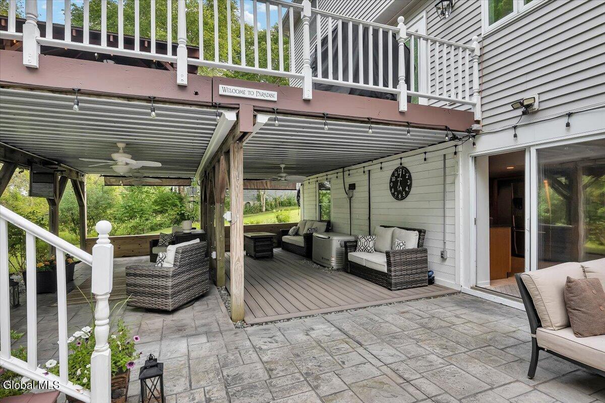 108 Hasgate Drive Delmar NY 12054