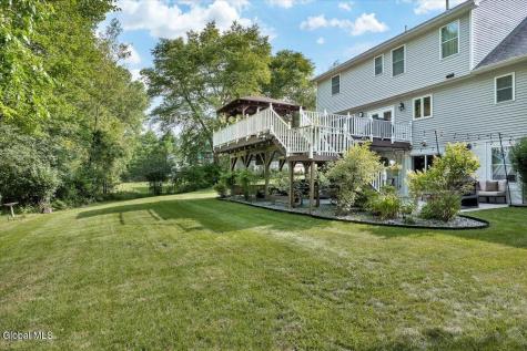 108 Hasgate Drive Delmar NY 12054