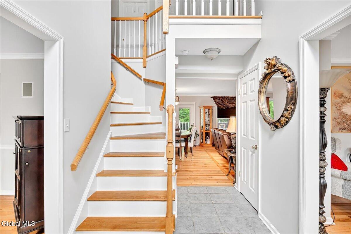 108 Hasgate Drive Delmar NY 12054