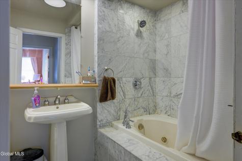 22 Bri-lan Avenue East Greenbush NY 12061