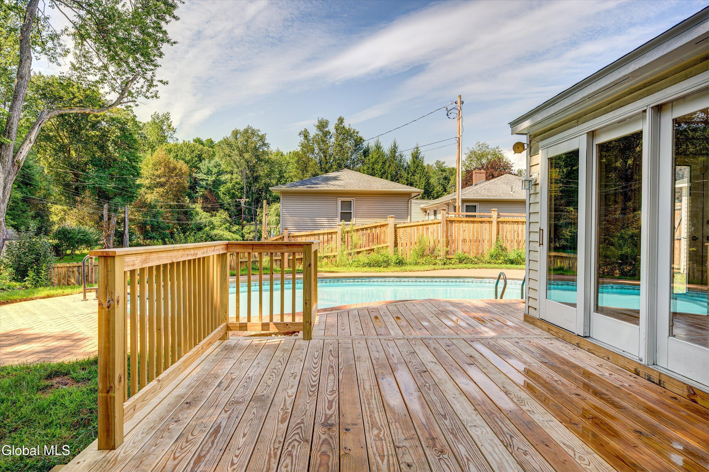 22 Bri-lan Avenue East Greenbush NY 12061