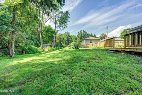 22 Bri-lan Avenue East Greenbush NY 12061