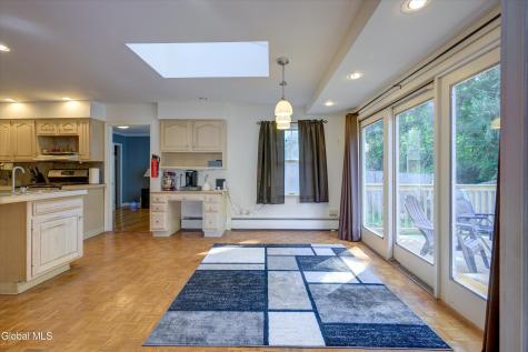 22 Bri-lan Avenue East Greenbush NY 12061