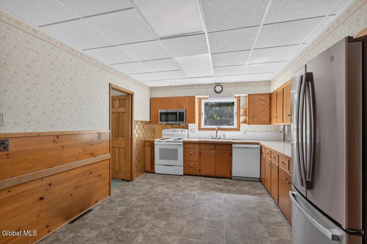 717 State Route 40 Melrose NY 12121