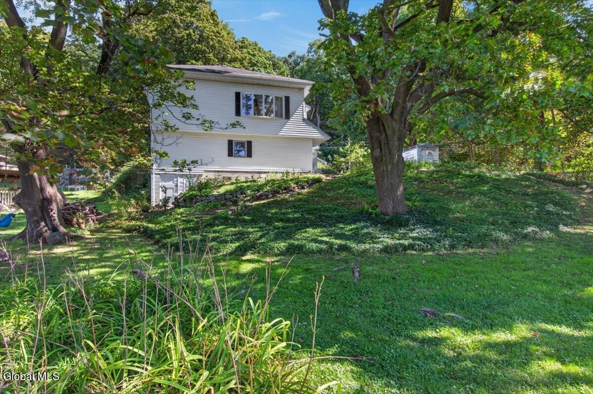 717 State Route 40 Melrose NY 12121