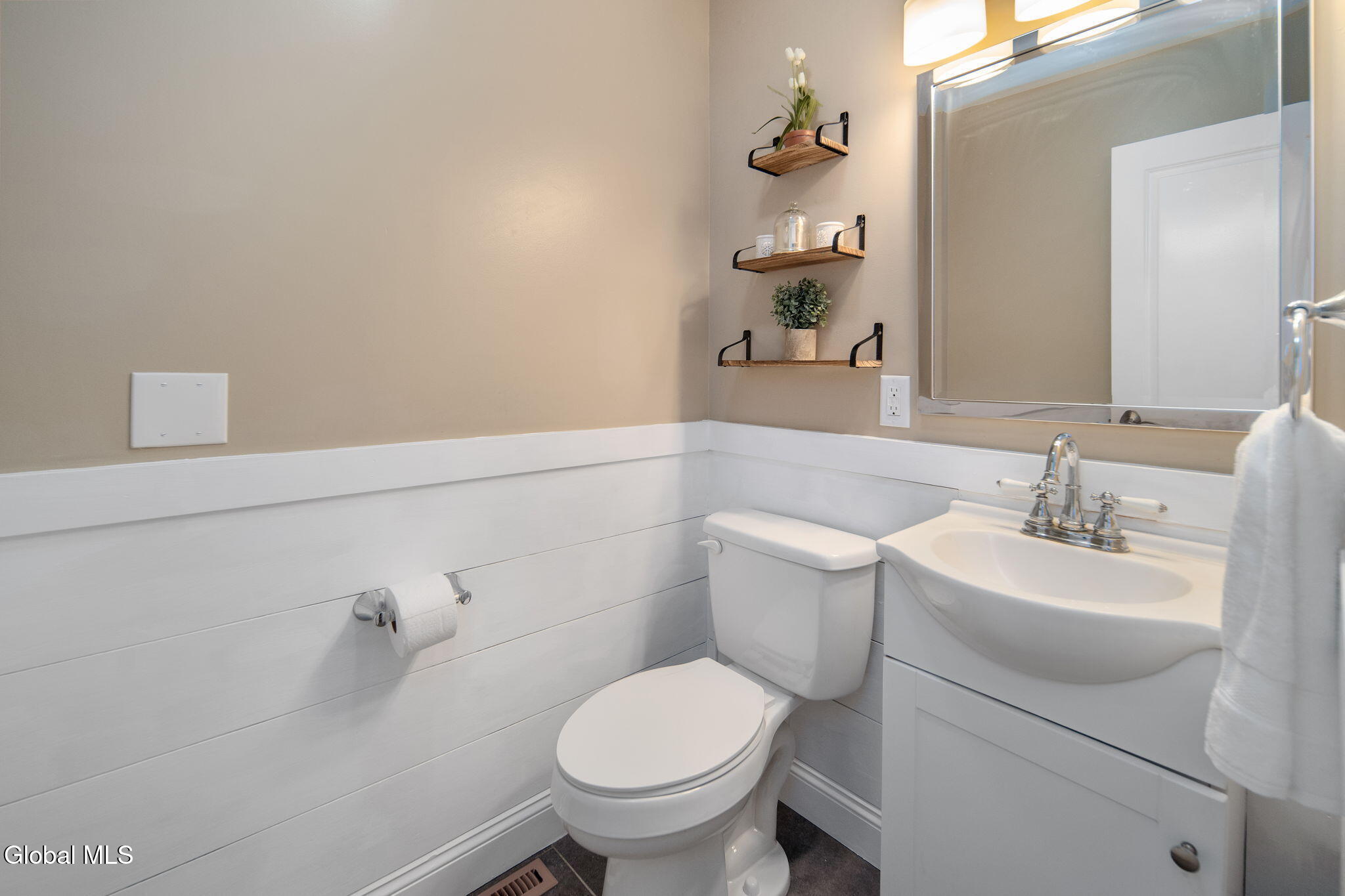 58 Middlesex Drive Slingerlands NY 12159