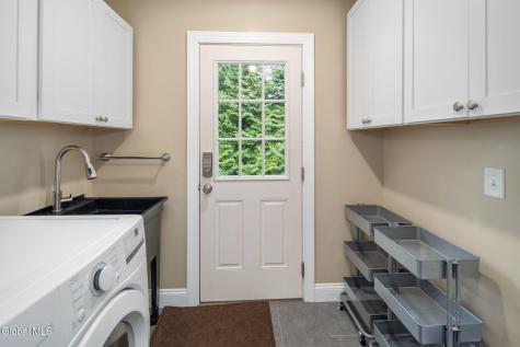 58 Middlesex Drive Slingerlands NY 12159