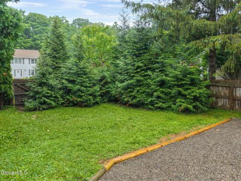 58 Middlesex Drive Slingerlands NY 12159