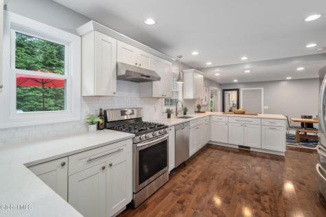 58 Middlesex Drive Slingerlands NY 12159