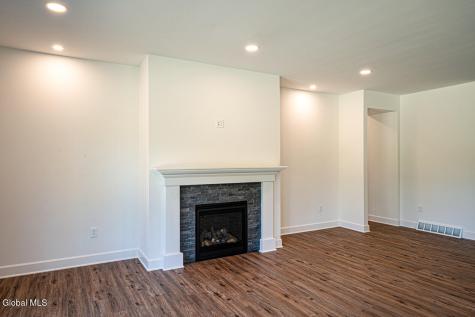 9 Stone Creek Drive East Greenbush NY 12061