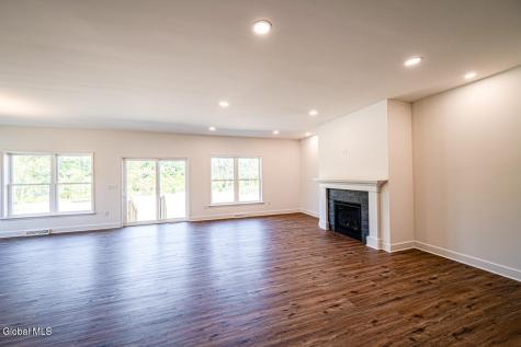 9 Stone Creek Drive East Greenbush NY 12061