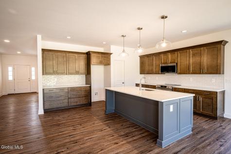 9 Stone Creek Drive East Greenbush NY 12061