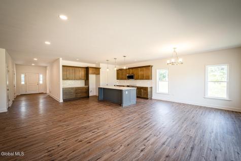 9 Stone Creek Drive East Greenbush NY 12061