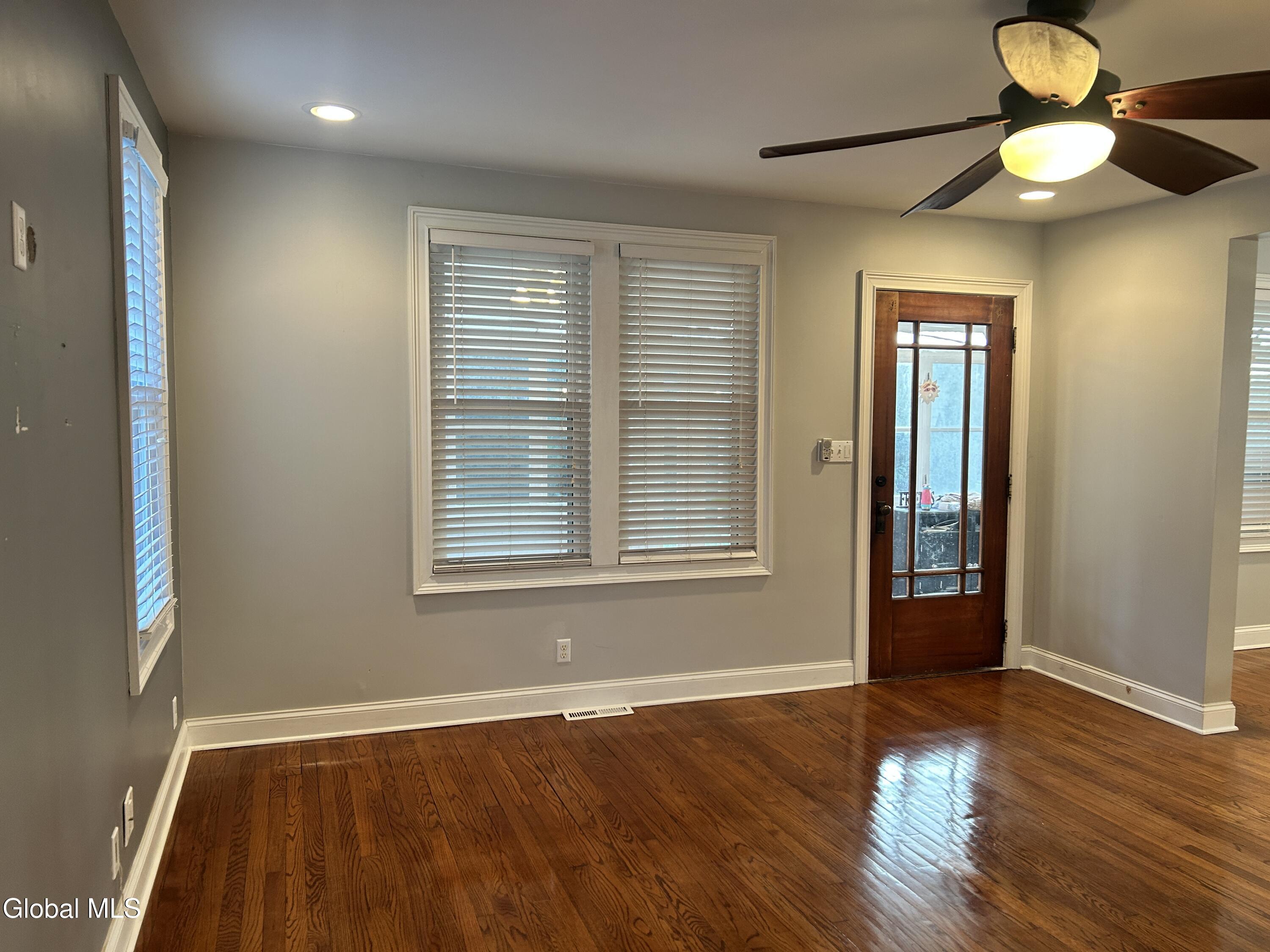 45 Glenridge Road Rexford NY 12148