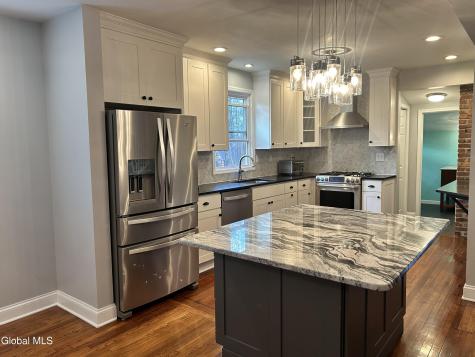 45 Glenridge Road Rexford NY 12148