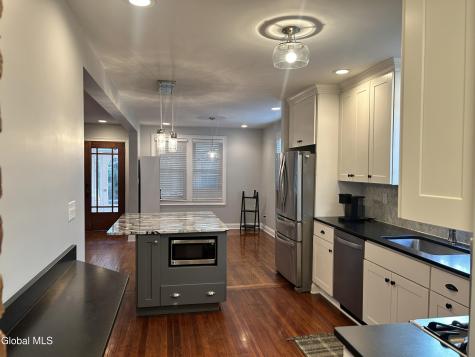 45 Glenridge Road Rexford NY 12148