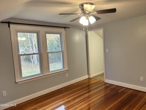 45 Glenridge Road Rexford NY 12148