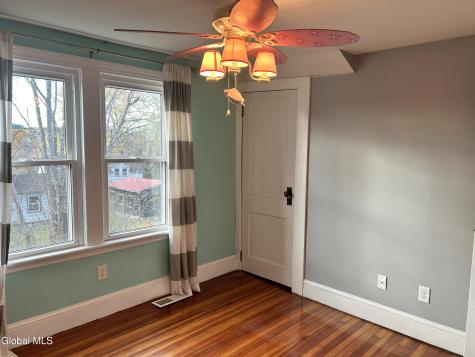 45 Glenridge Road Rexford NY 12148