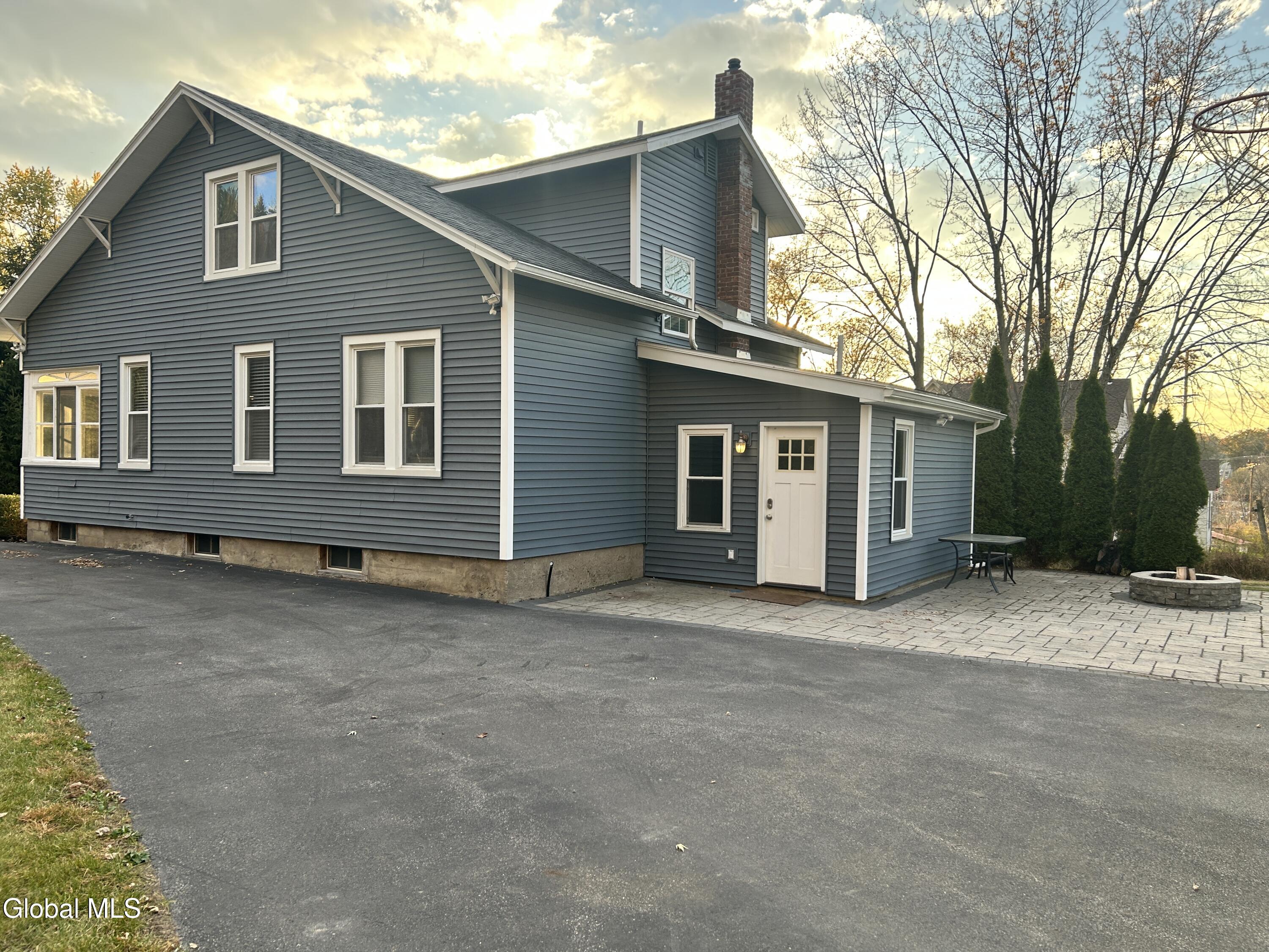 45 Glenridge Road Rexford NY 12148