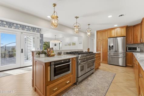 47 Olde Coach Road Lake George NY 12824