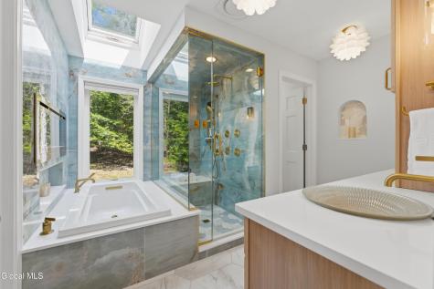 47 Olde Coach Road Lake George NY 12824