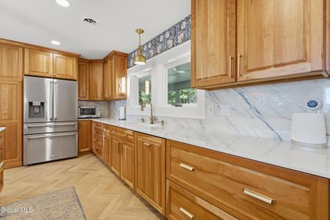47 Olde Coach Road Lake George NY 12824