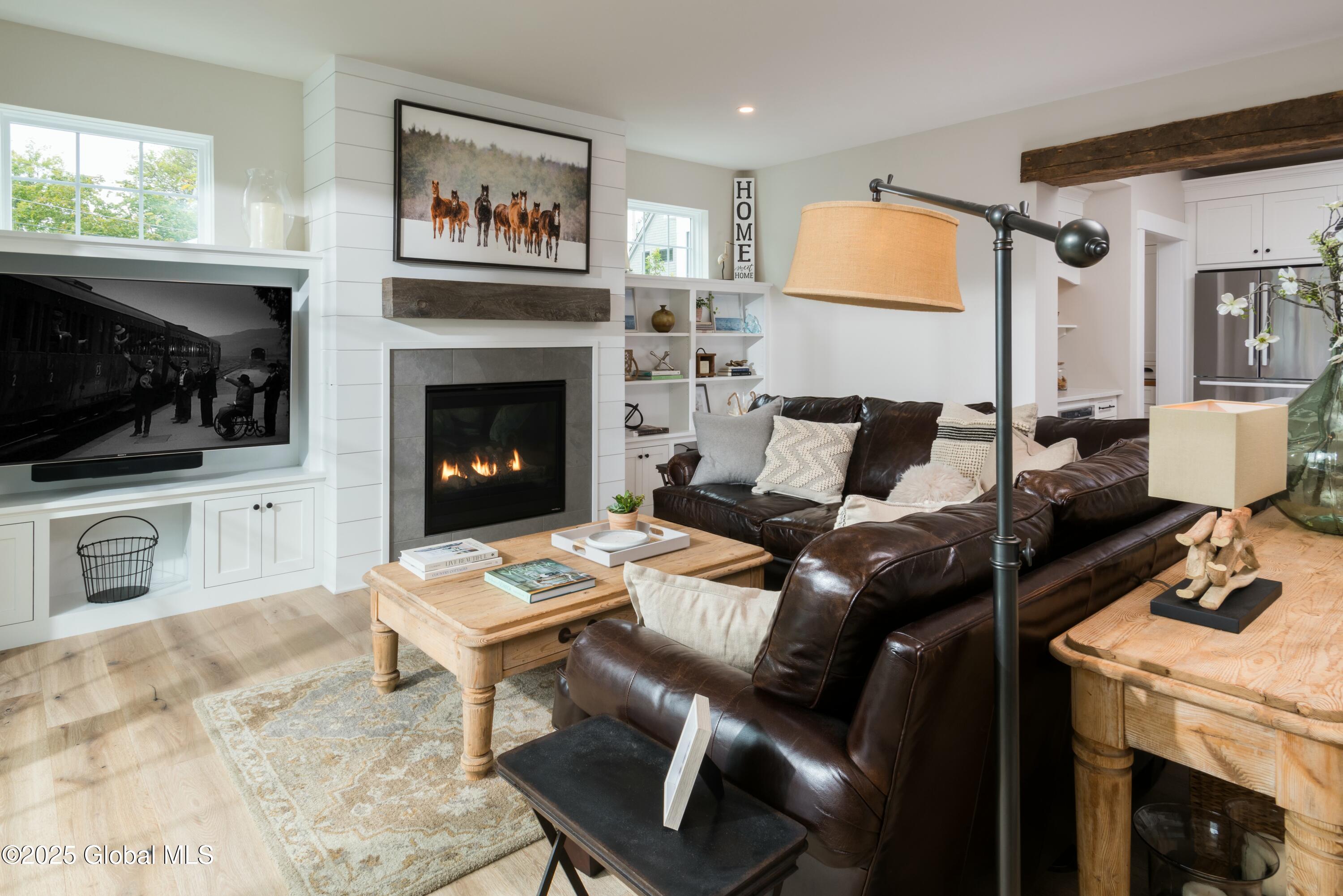 1 Pickett Lane Rexford NY 12148