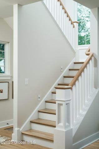 1 Pickett Lane Rexford NY 12148