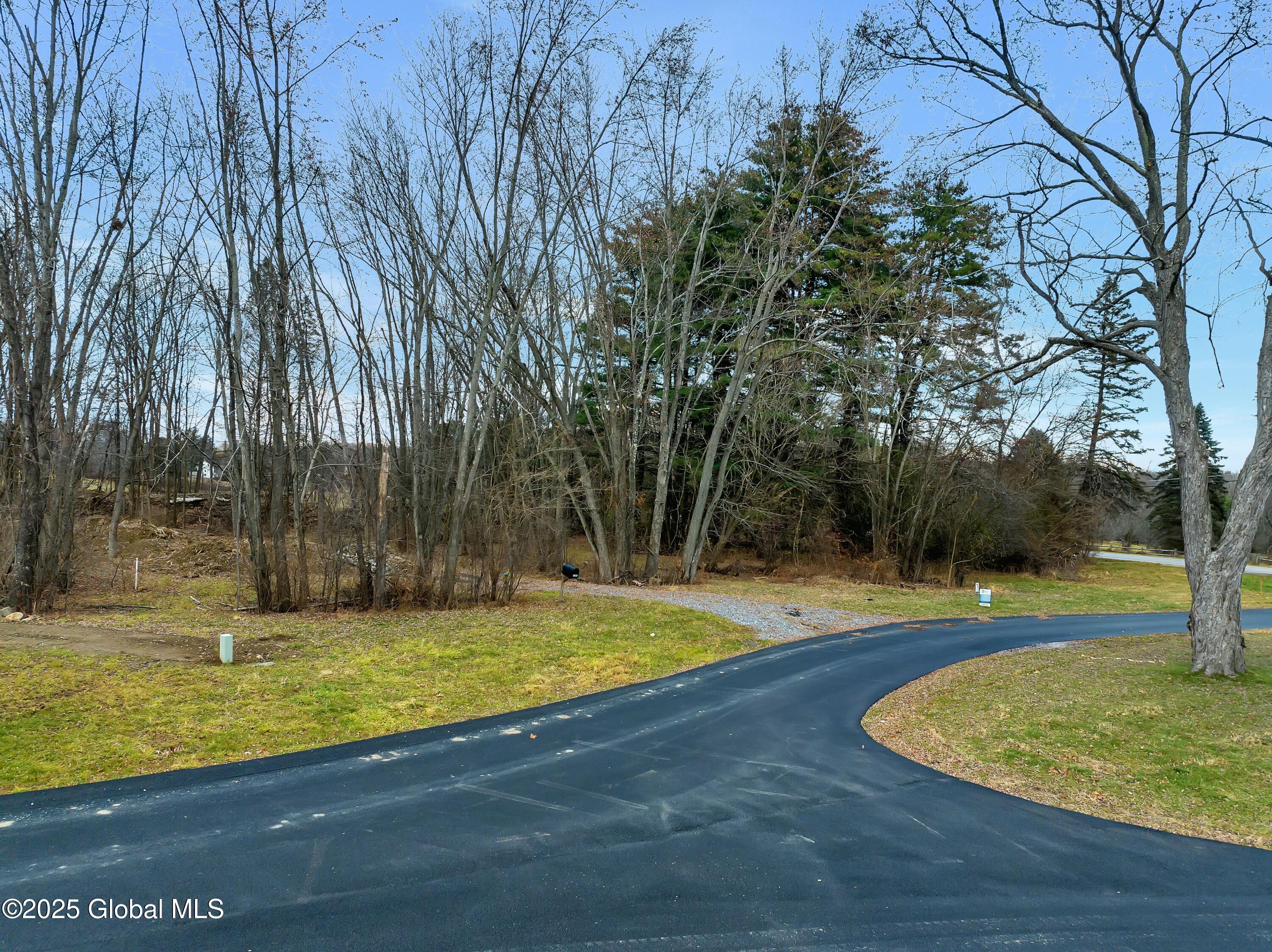 1 Pickett Lane Rexford NY 12148