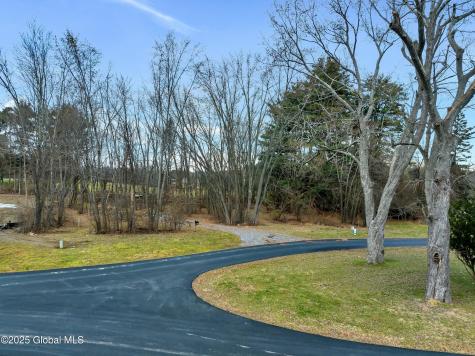 1 Pickett Lane Rexford NY 12148