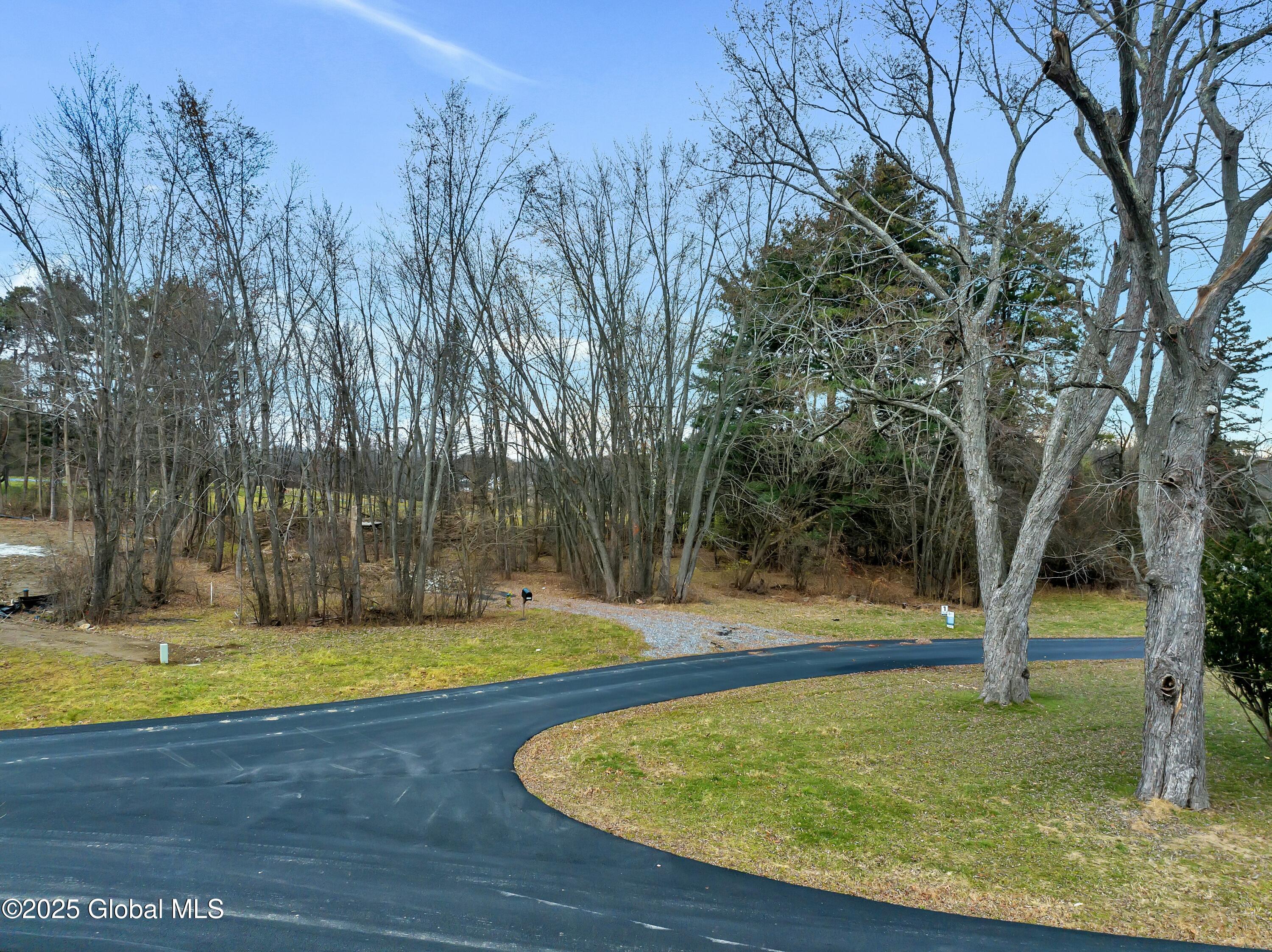 1 Pickett Lane Rexford NY 12148