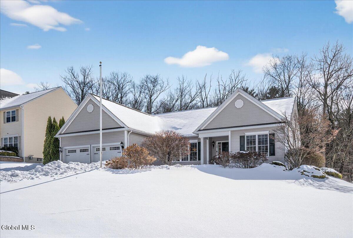 66 Shinnecock Hills Drive Colonie NY 12205