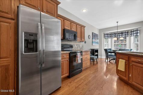 66 Shinnecock Hills Drive Colonie NY 12205