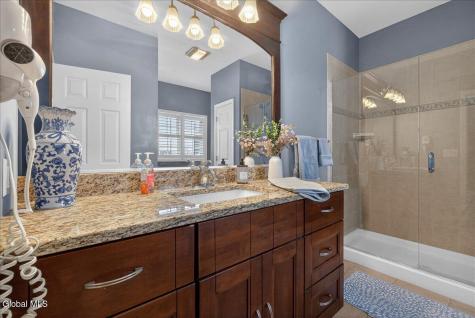 66 Shinnecock Hills Drive Colonie NY 12205