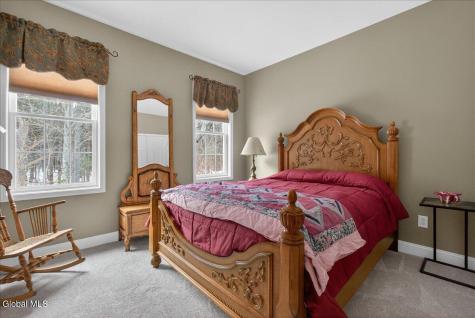 66 Shinnecock Hills Drive Colonie NY 12205