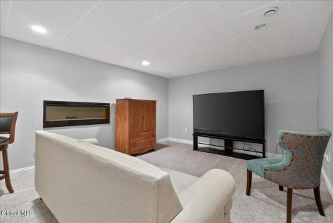 66 Shinnecock Hills Drive Colonie NY 12205