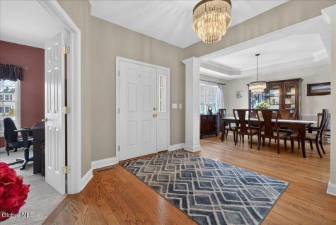 66 Shinnecock Hills Drive Colonie NY 12205