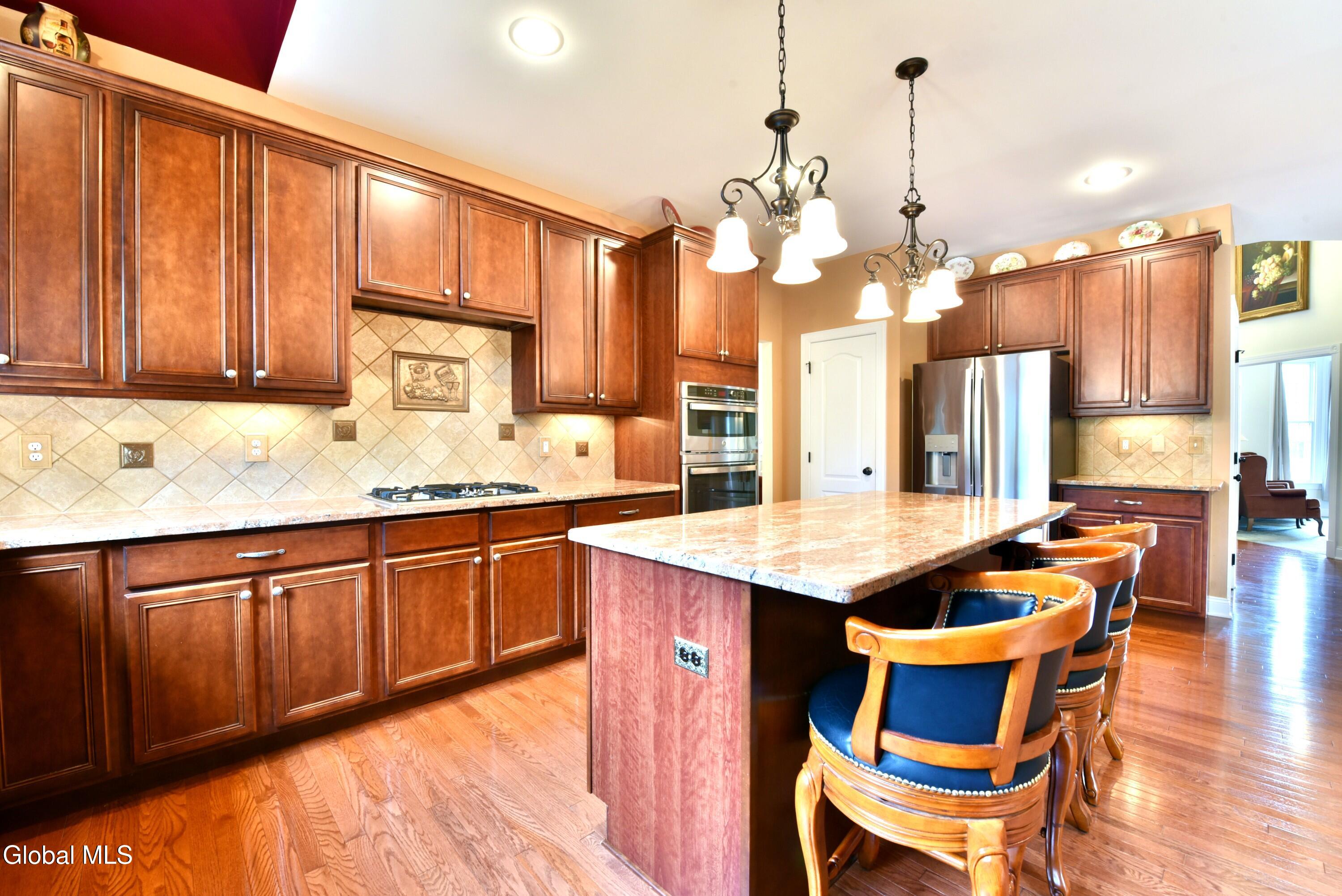 14 Foxhound Circle Mechanicville NY 12118