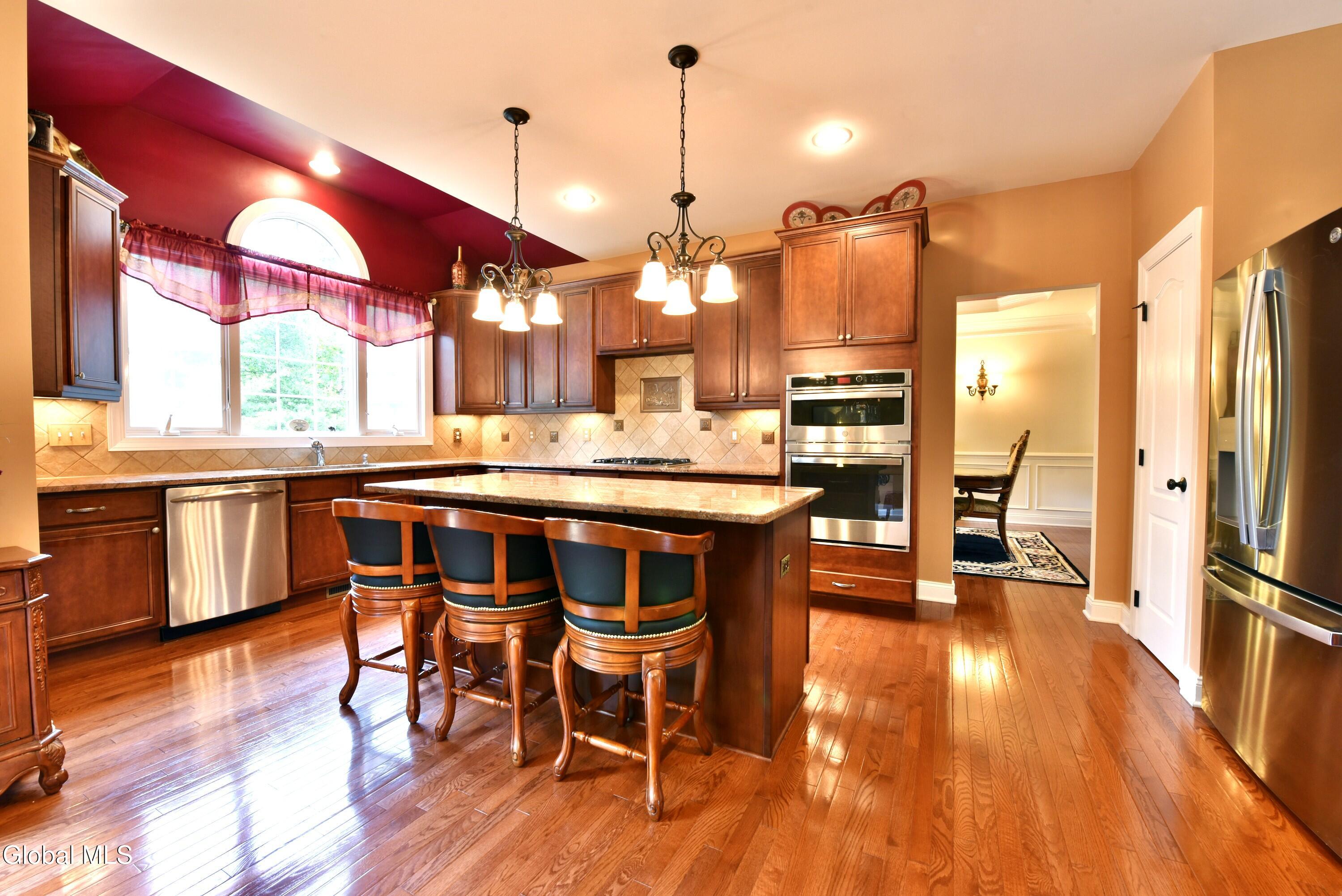 14 Foxhound Circle Mechanicville NY 12118