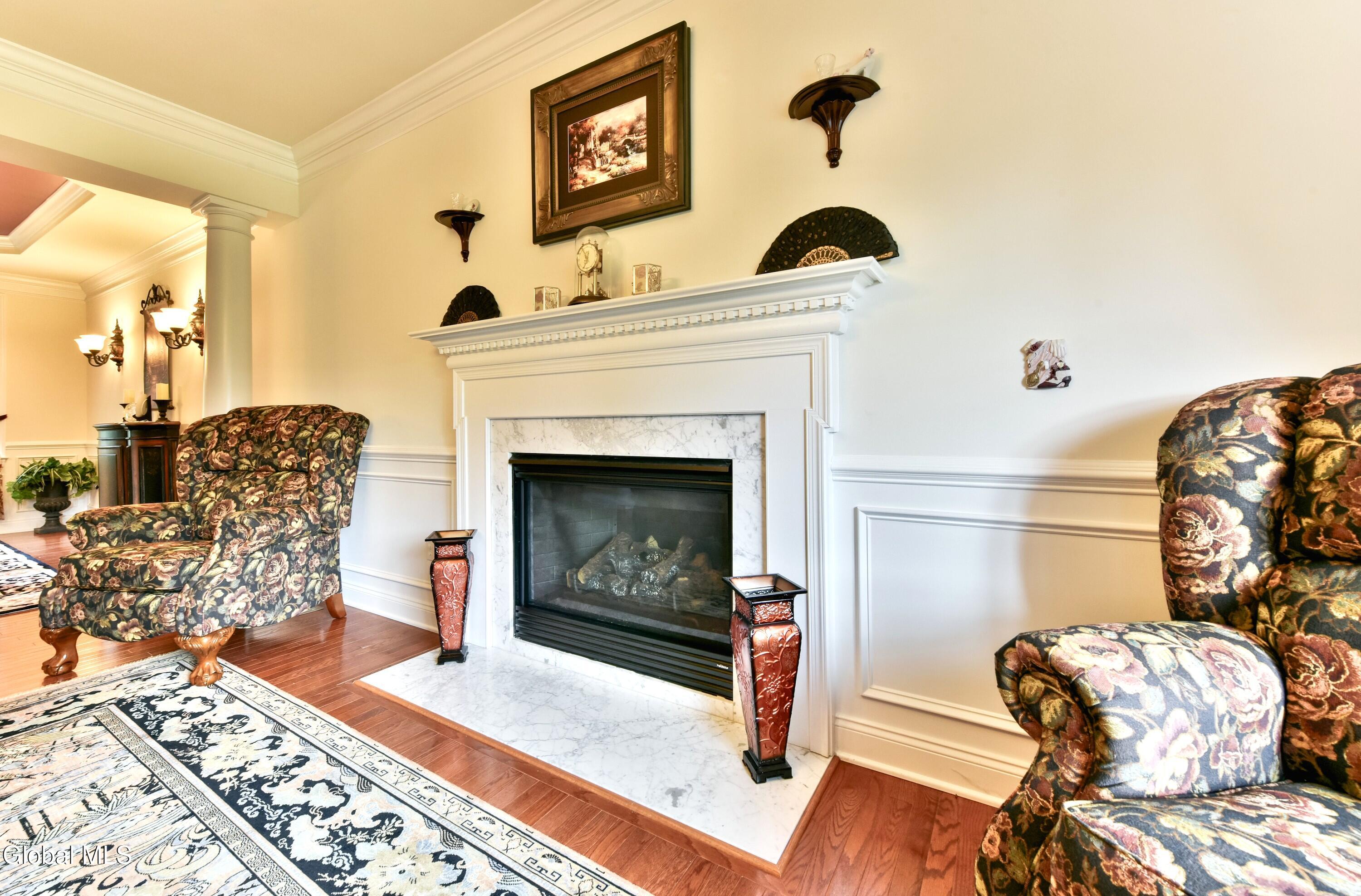 14 Foxhound Circle Mechanicville NY 12118