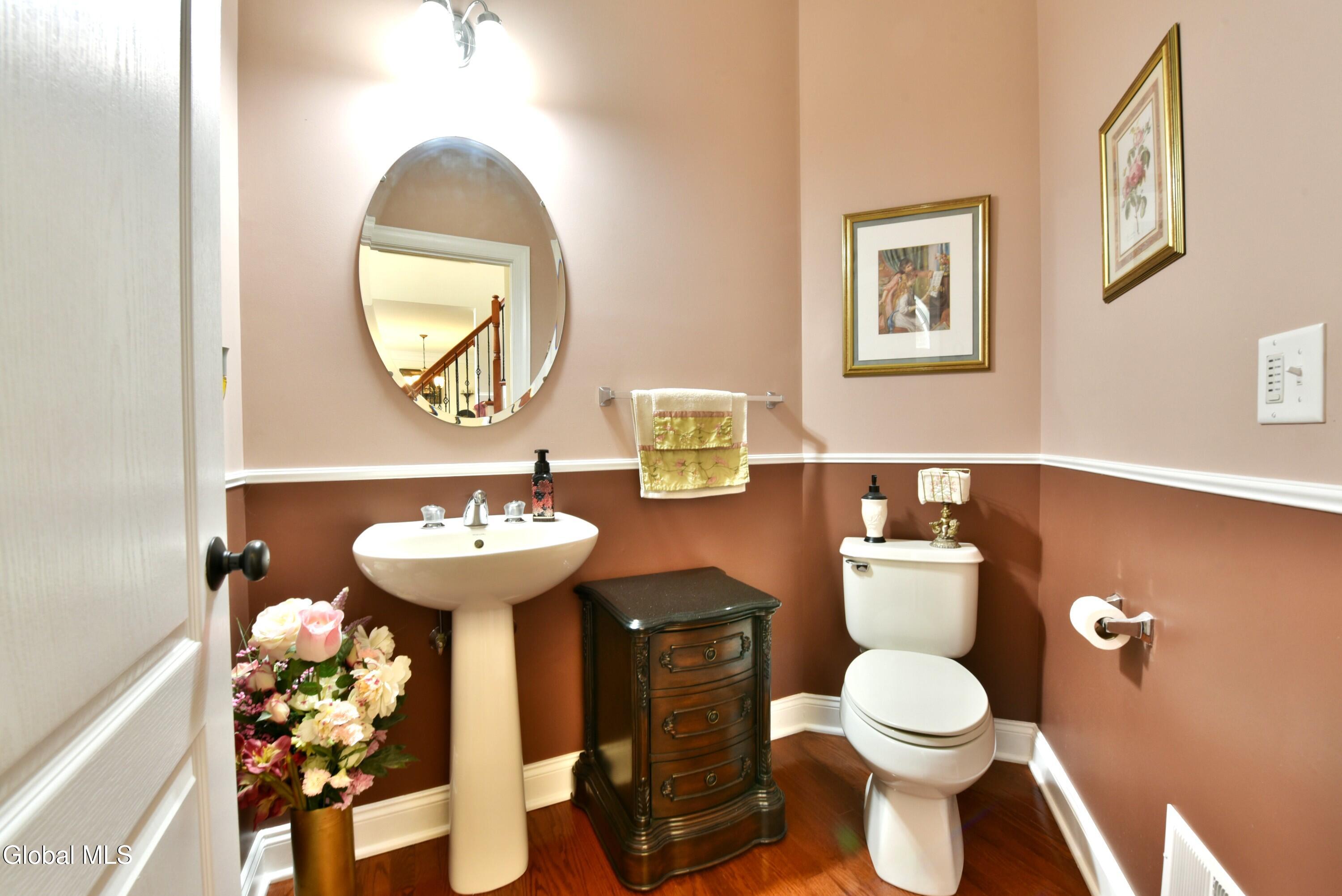 14 Foxhound Circle Mechanicville NY 12118