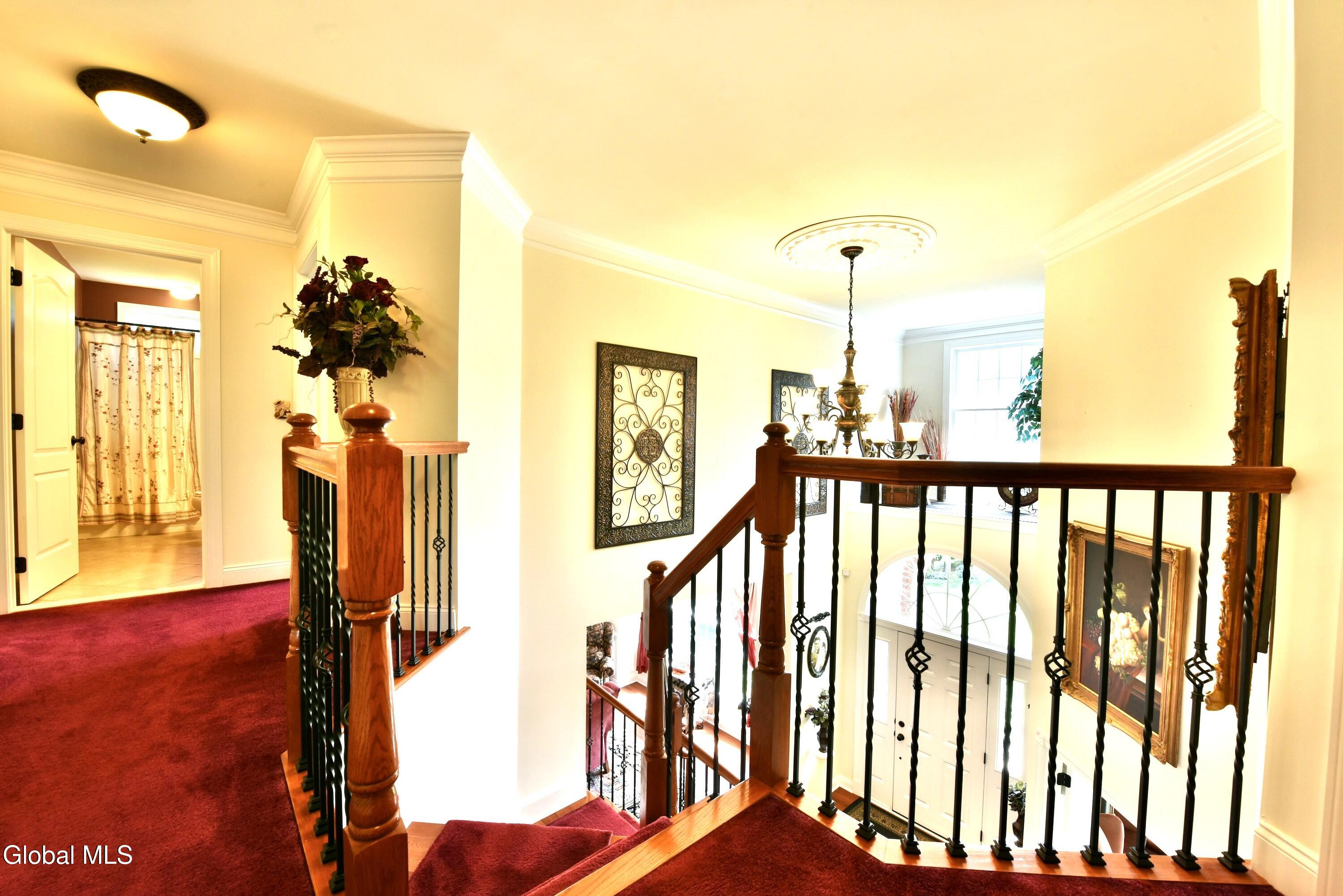 14 Foxhound Circle Mechanicville NY 12118