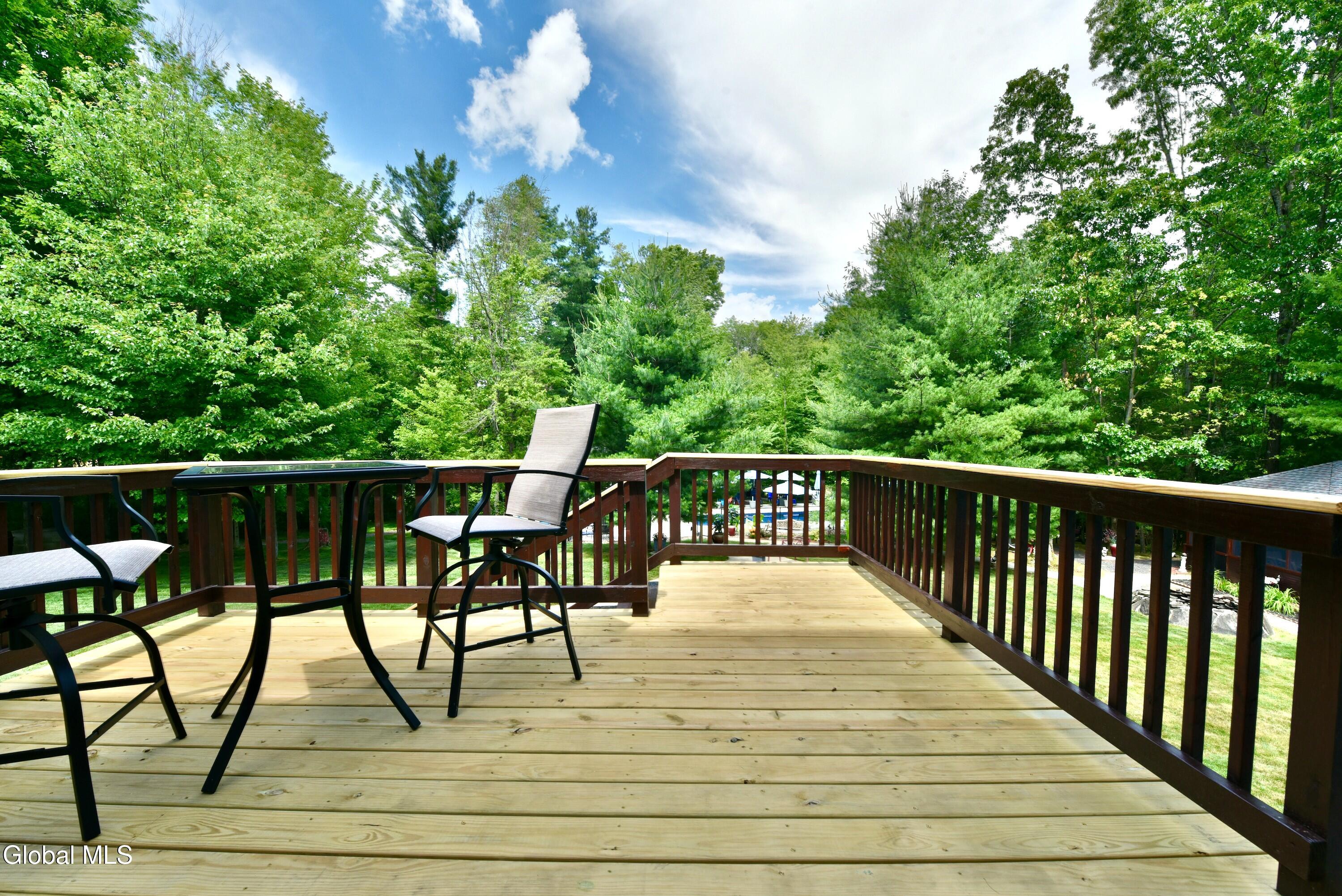 14 Foxhound Circle Mechanicville NY 12118