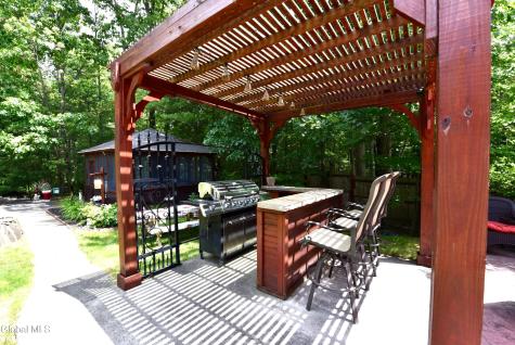 14 Foxhound Circle Mechanicville NY 12118
