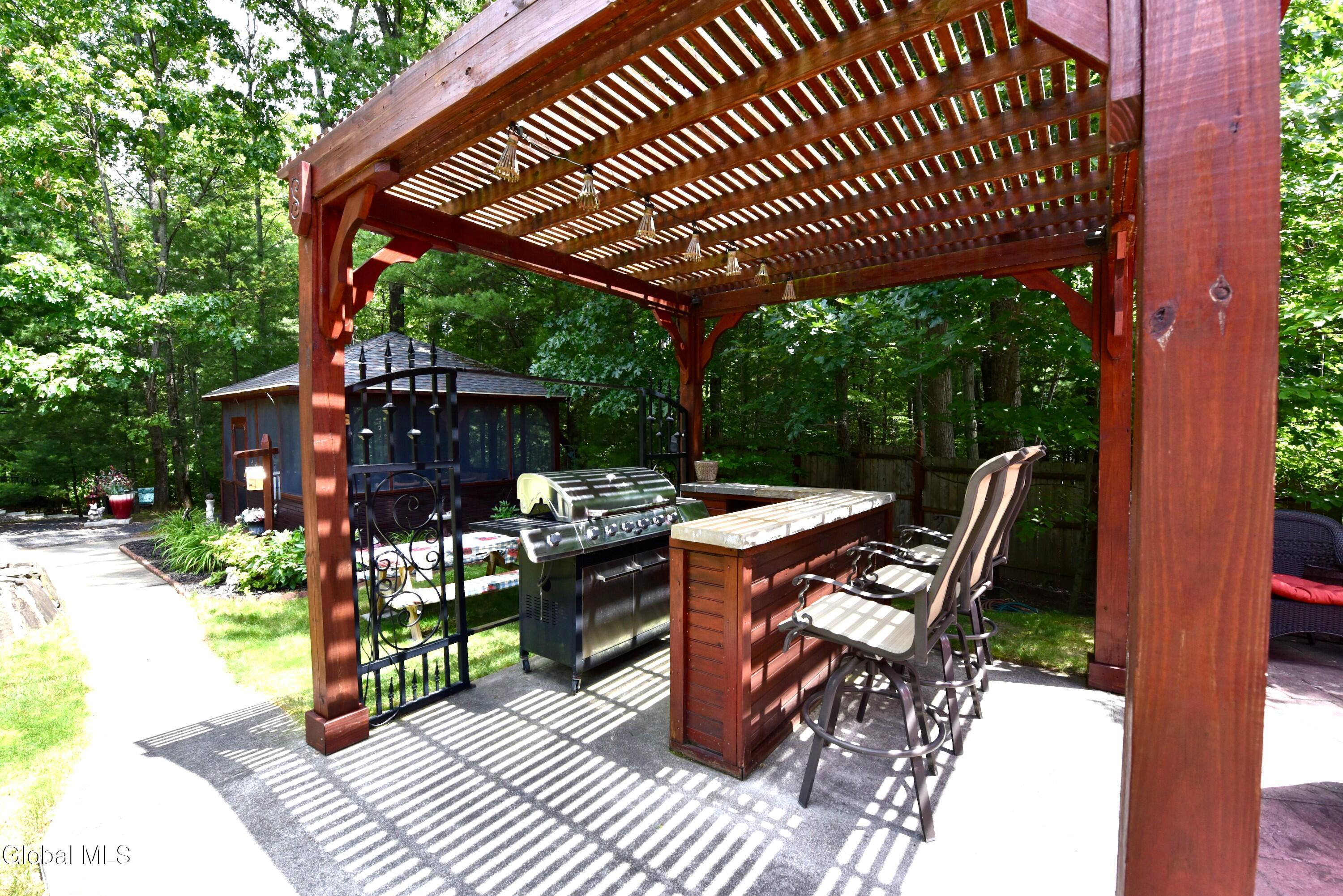 14 Foxhound Circle Mechanicville NY 12118